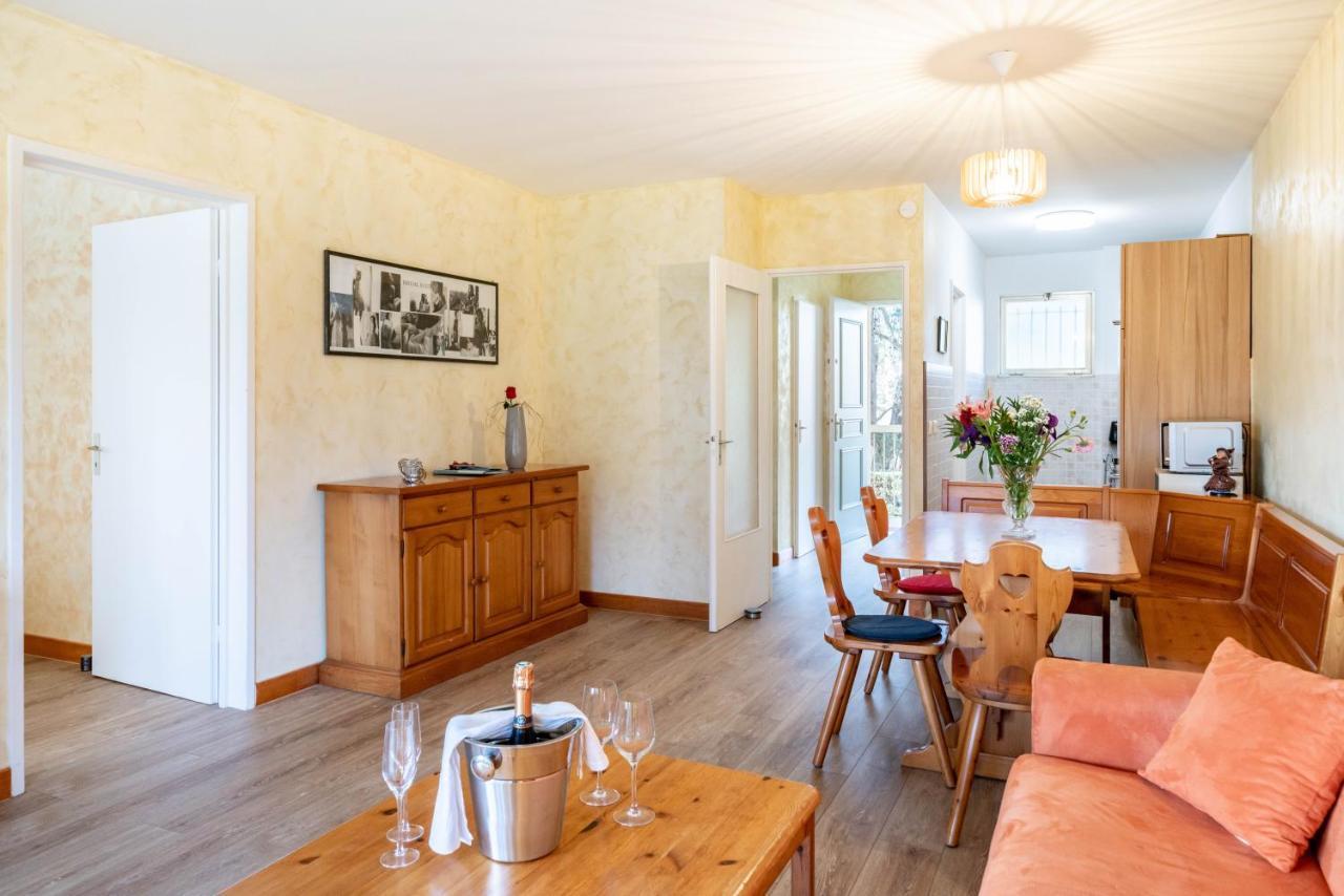 Spacious Apartment At A 5 Min Walk From The Beach 昂蒂布 外观 照片