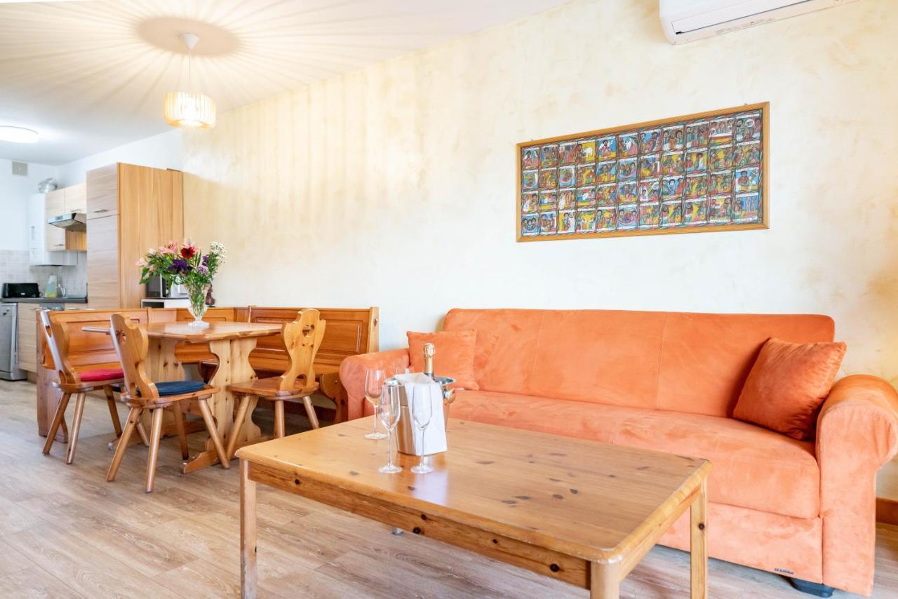 Spacious Apartment At A 5 Min Walk From The Beach 昂蒂布 外观 照片